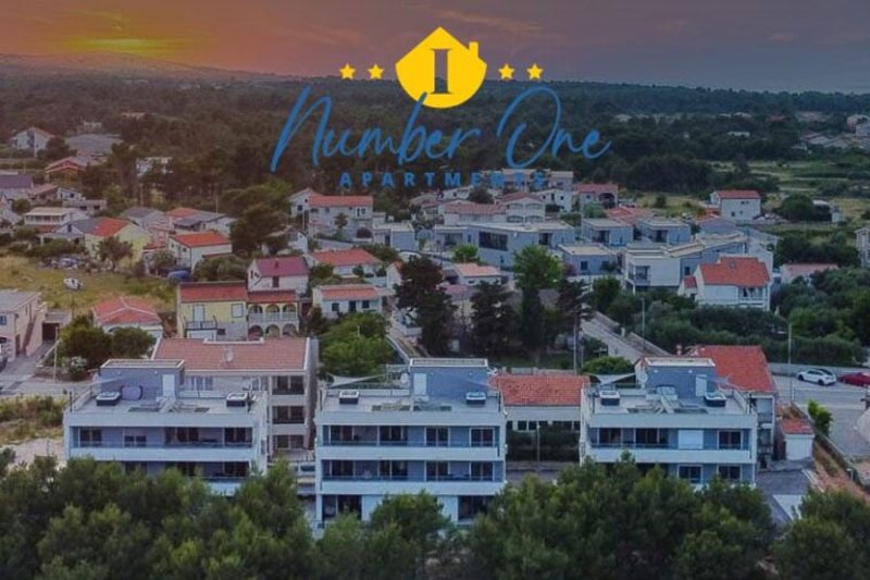 Apartmaji ob morju otok Vir