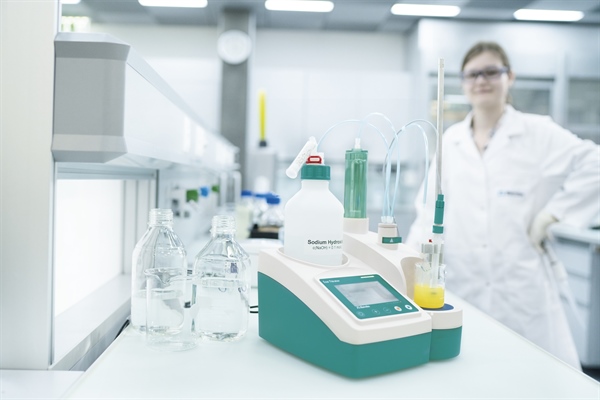 titrator