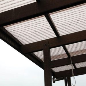 nadstreški iz polikarbonata